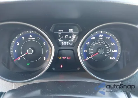 2014 Hyundai Elantra Se из США, поврежденный, VIN 5NPDH4AE5EH536092